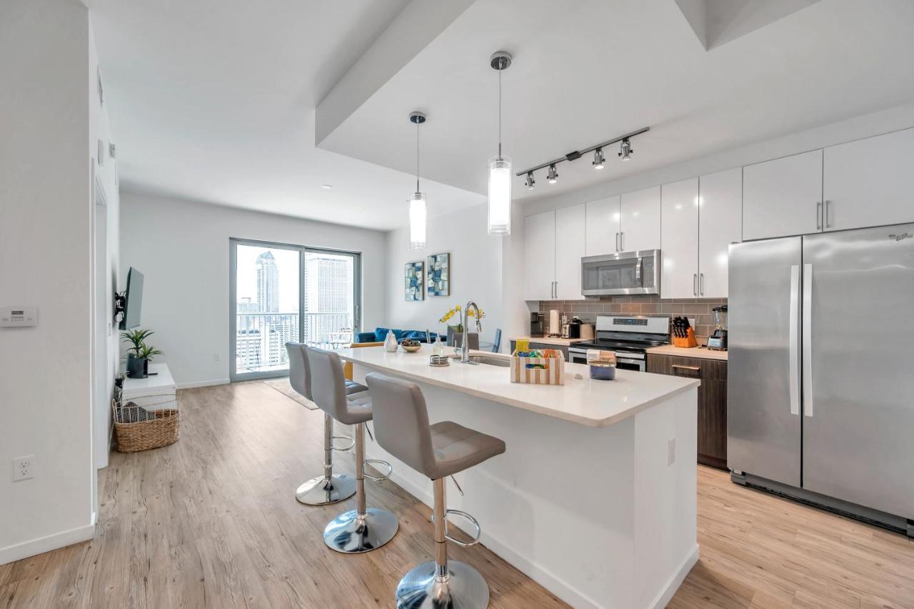 Luxury 1 Bedroom With Den Downtown Tampa Apt - City Views, Rooftop Pool, Workspace Eksteriør billede