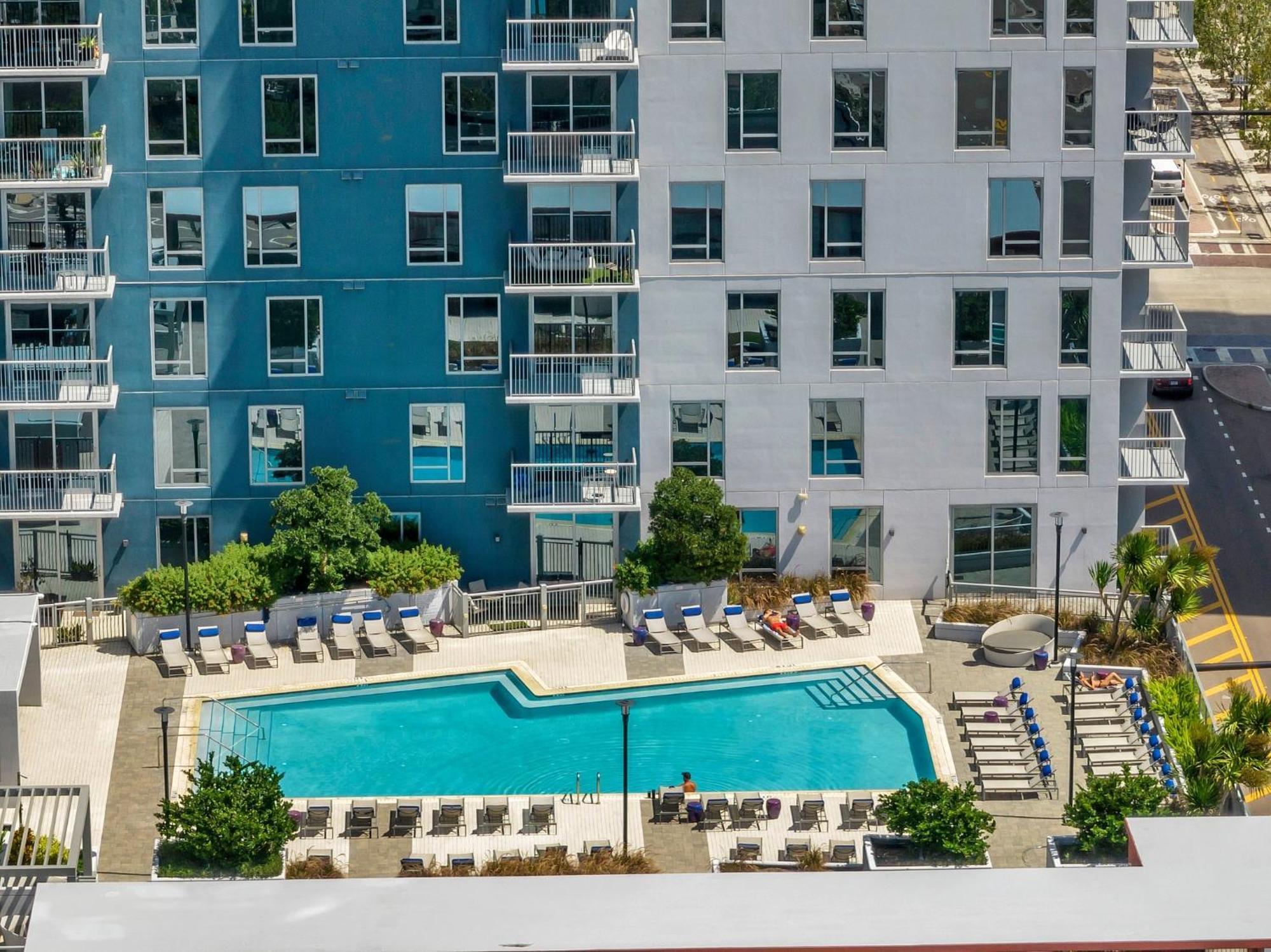 Luxury 1 Bedroom With Den Downtown Tampa Apt - City Views, Rooftop Pool, Workspace Eksteriør billede