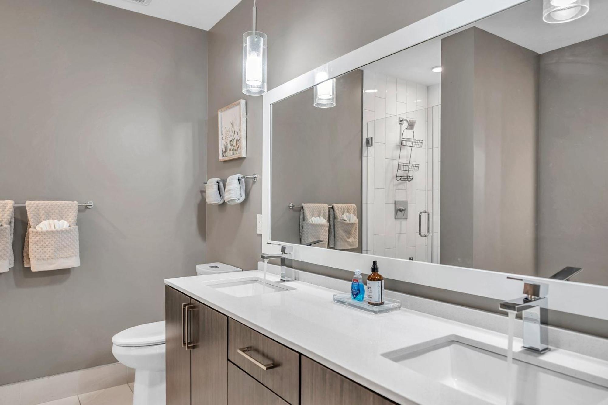 Luxury 1 Bedroom With Den Downtown Tampa Apt - City Views, Rooftop Pool, Workspace Eksteriør billede